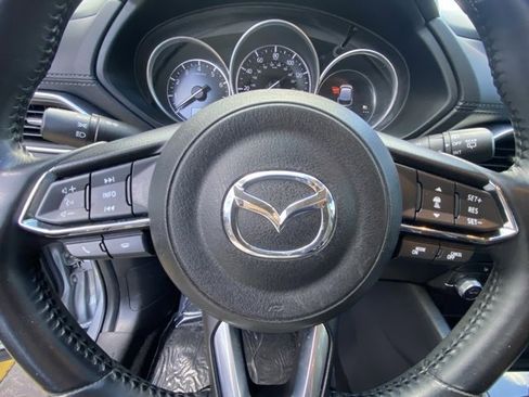 Used 2019 MAZDA CX-5 Touring image 16