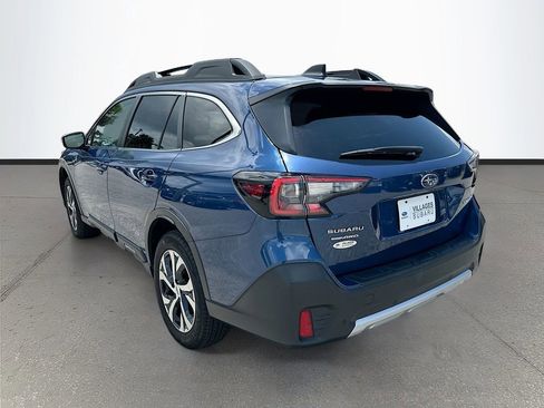 Used 2022 Subaru Outback Limited AWD/4WD image 5