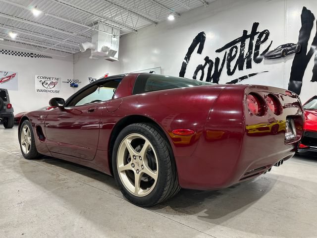 Used 2003 Chevrolet Corvette Coupe w/ Preferred Equipment Group RWD image 4