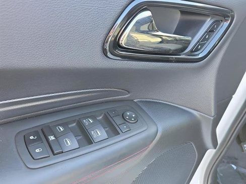 Used 2023 Dodge Durango GT AWD/4WD image 18