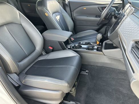 Certified 2026 Subaru Forester Wilderness AWD/4WD image 8