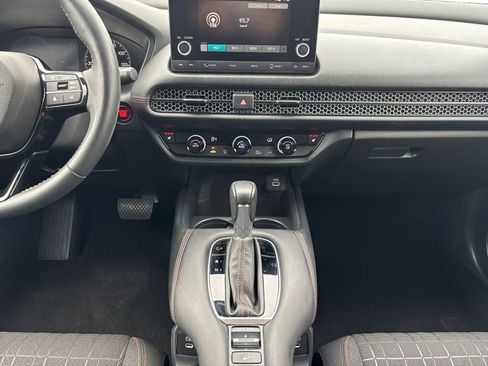 Used 2024 Honda HR-V Sport image 12