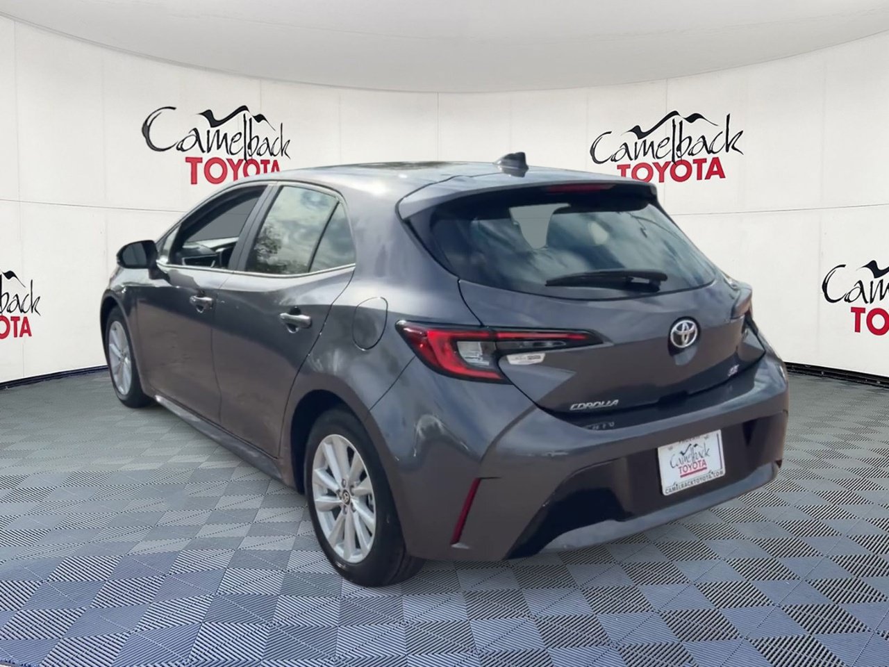 New 2027 Toyota Corolla SE FWD image 9
