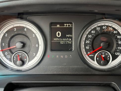 Used 2015 RAM 1500 ST w/ SXT Appearance Group image 21