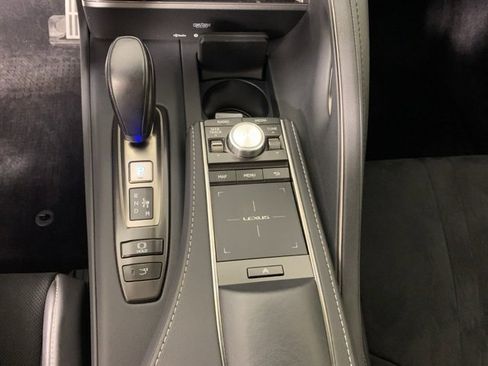 Used 2021 Lexus LC 500 Coupe w/ Performance Package image 13