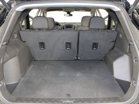 Used 2024 Chevrolet Equinox LT w/ LPO, Cargo Package image 17