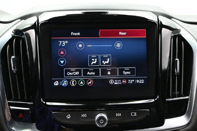 Used 2023 Chevrolet Traverse LT w/ LT Premium Package AWD/4WD image 44