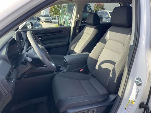 Used 2024 Honda CR-V EX image 8