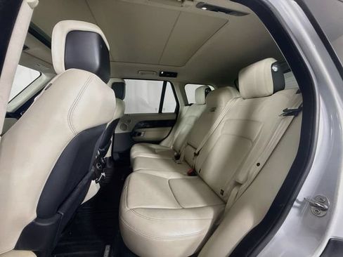 Used 2018 Land Rover Range Rover Supercharged AWD/4WD image 24