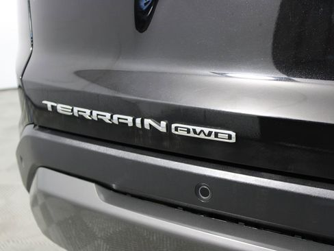 Used 2025 GMC Terrain Elevation image 33
