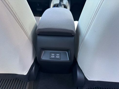 New 2026 Toyota Corolla LE FWD image 27