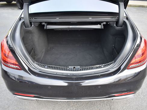 Used 2018 Mercedes-Benz S 560 S 560 w/ AMG Line Exterior image 34