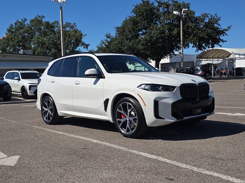 New 2026 BMW X5 xDrive50e w/ Executive Package image 2