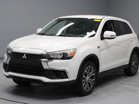 Used 2016 Mitsubishi Outlander Sport ES FWD image 5