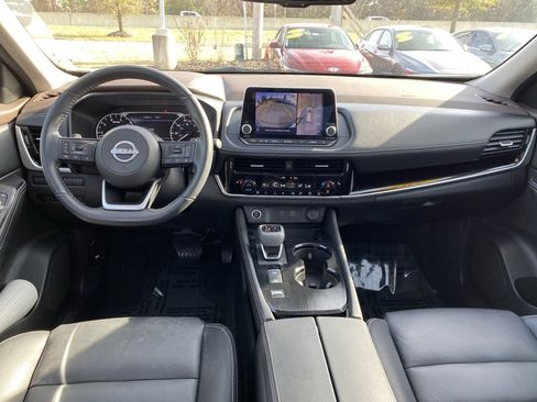 Used 2022 Nissan Rogue SL image 28
