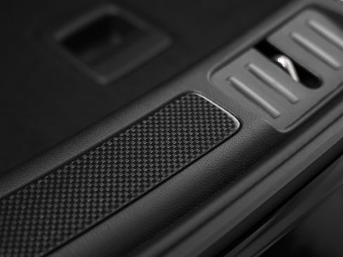 Certified 2026 Porsche Macan AWD/4WD image 20