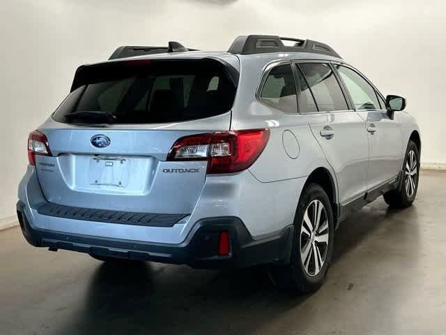 Used 2018 Subaru Outback 2.5i Limited AWD/4WD image 35