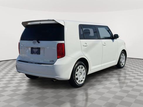 Used 2009 Scion xB image 7