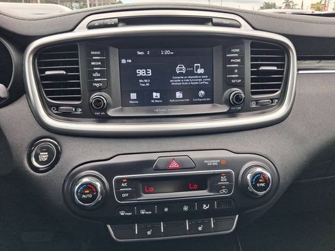 Used 2019 Kia Sorento EX FWD image 26