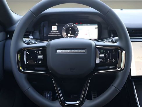 New 2026 Land Rover Range Rover Evoque Dynamic SE AWD/4WD image 19