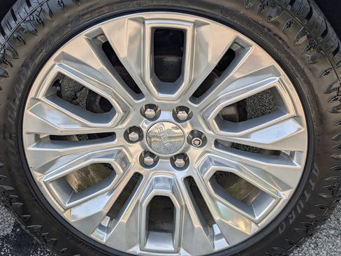 Used 2017 GMC Sierra 1500 SLT w/ SLT Premium Package AWD/4WD image 15