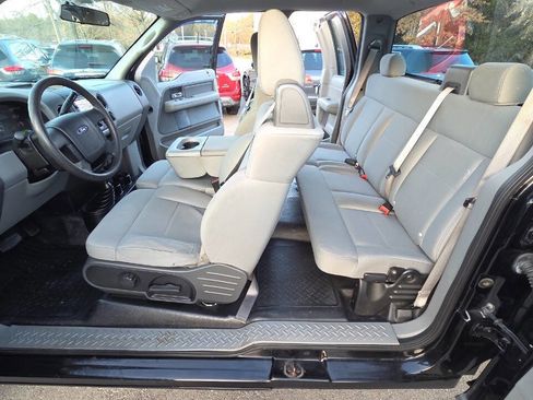 Used 2007 Ford F150 STX image 25