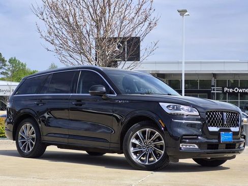 Used 2020 Lincoln Aviator Grand Touring w/ Equipment Group 301A image 1