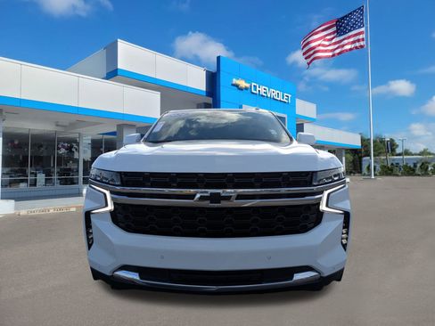 Used 2024 Chevrolet Suburban LS w/ Driver Alert Package image 9