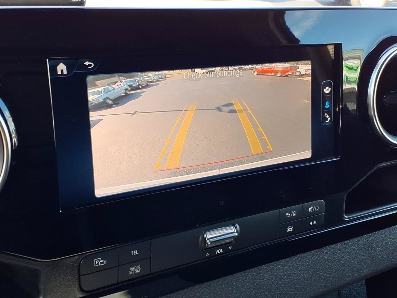 Used 2025 Mercedes-Benz Sprinter 2500 image 26