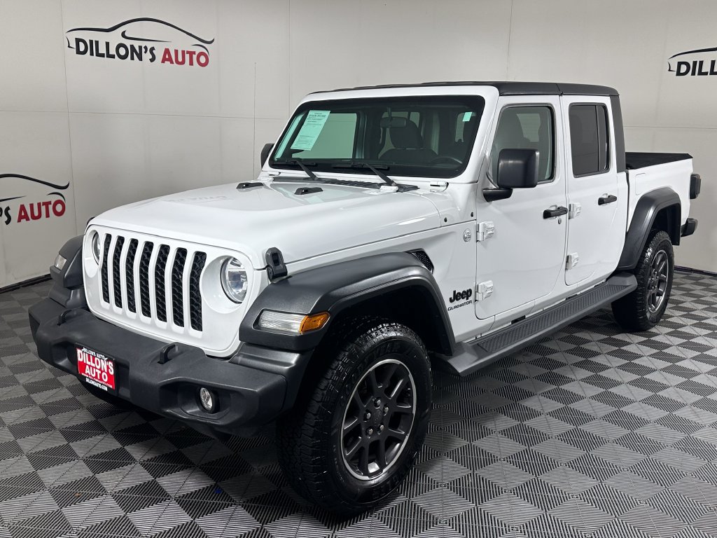 Used 2020 Jeep Gladiator Sport w/ Quick Order Package 24S AWD/4WD image 2
