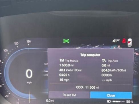 Used 2024 Volvo XC40 Recharge Ultimate w/ Protection Package Premier image 2