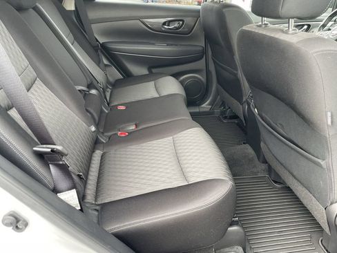 Used 2020 Nissan Rogue S w/ Special Edition Package image 23