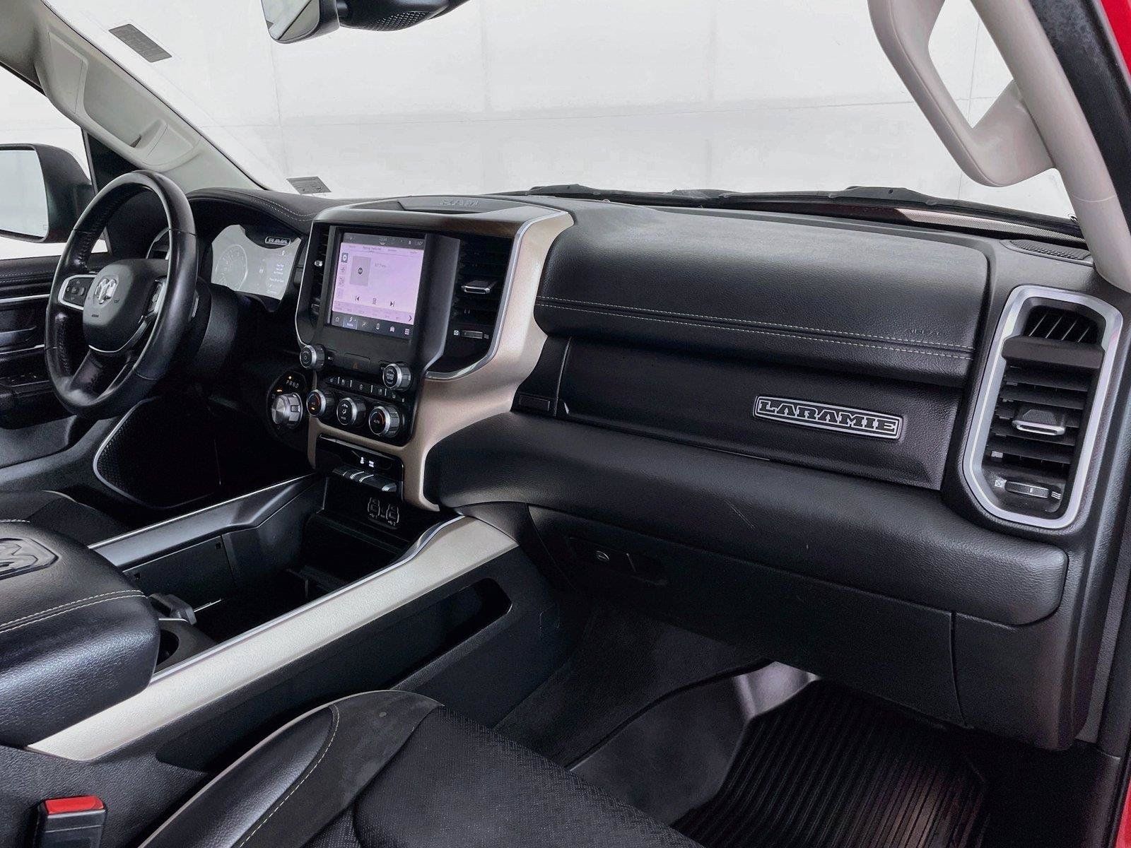 Used 2022 RAM 1500 Laramie AWD/4WD image 31