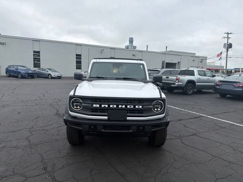 Used 2024 Ford Bronco Black Diamond AWD/4WD image 2