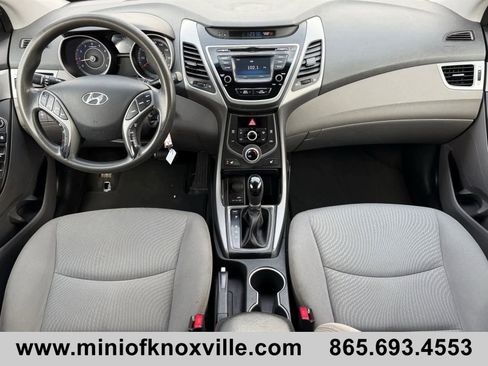Used 2014 Hyundai Elantra SE w/ Option Group 02 image 14