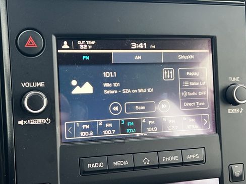 Used 2025 Subaru Forester image 15