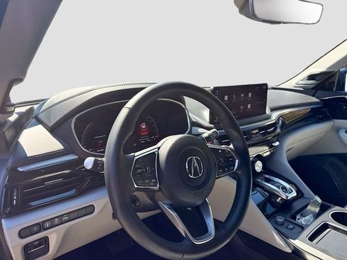 Used 2025 Acura MDX w/ Technology Package AWD/4WD image 10