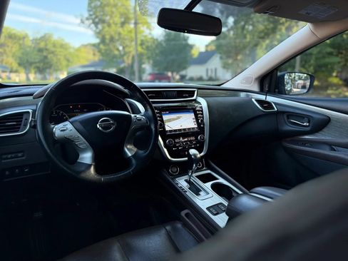 Used 2018 Nissan Murano SL FWD image 10