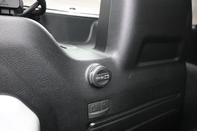 Used 2022 Jeep Wrangler Unlimited Rubicon 4xe w/ Cold Weather Group AWD/4WD image 32