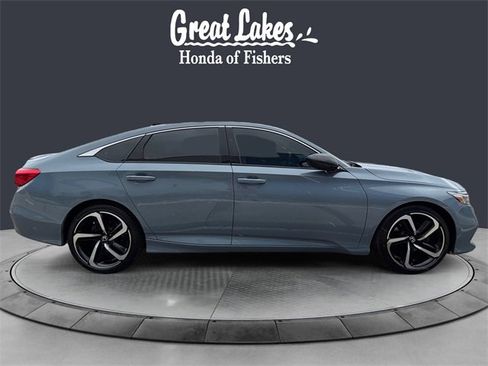 Used 2022 Honda Accord Sport image 6