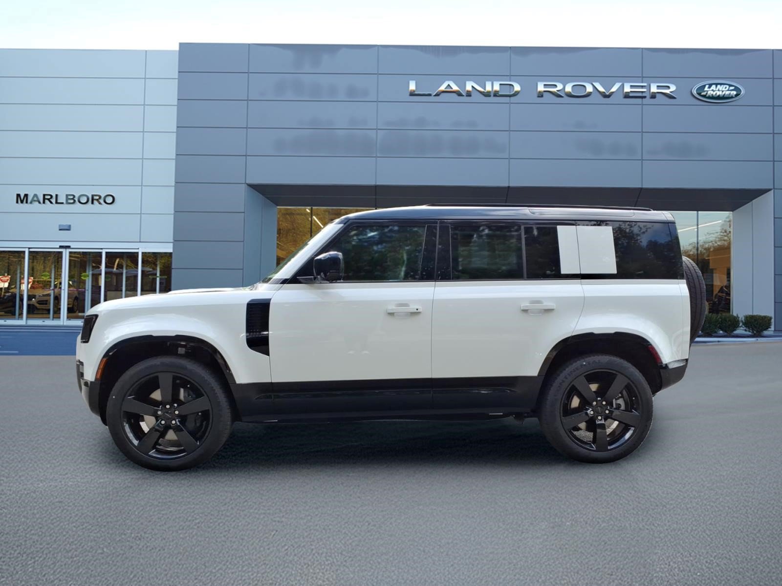 New 2026 Land Rover Defender 110 X-Dynamic SE AWD/4WD image 6