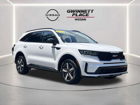 Used 2023 Kia Sorento S w/ Panoramic Sunroof Package FWD image 29