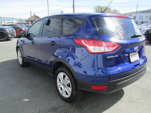 Used 2015 Ford Escape S FWD image 4