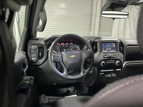 Used 2025 Chevrolet Silverado 3500 W/T AWD/4WD image 22