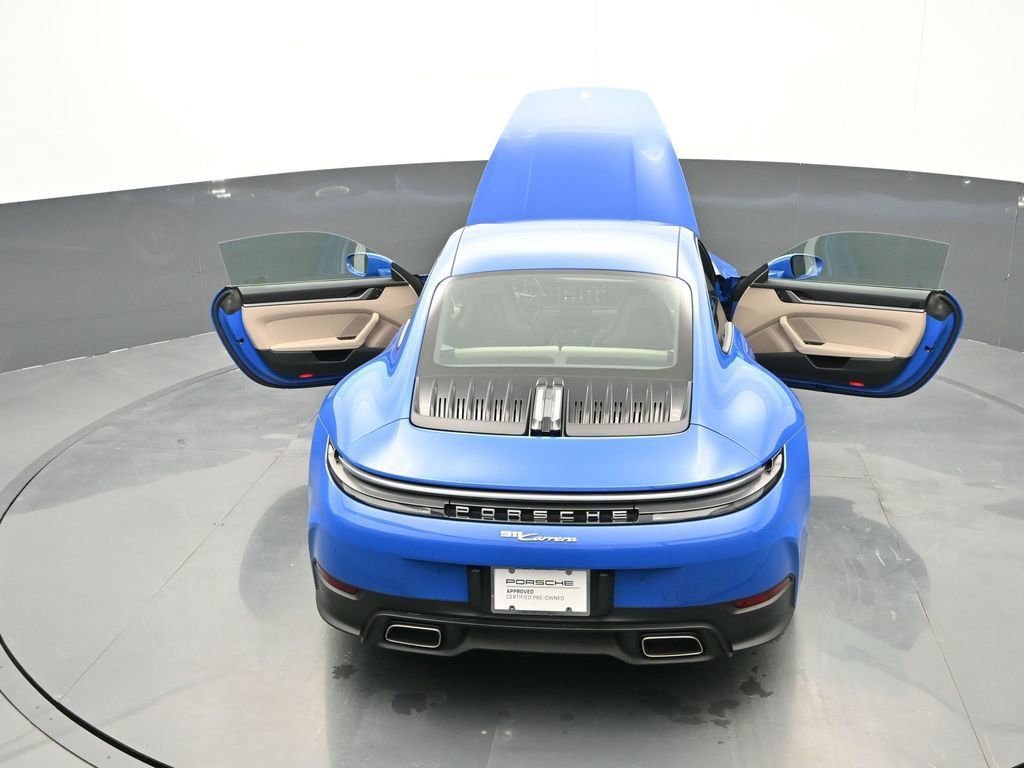 Certified 2025 Porsche 911 Carrera RWD image 23