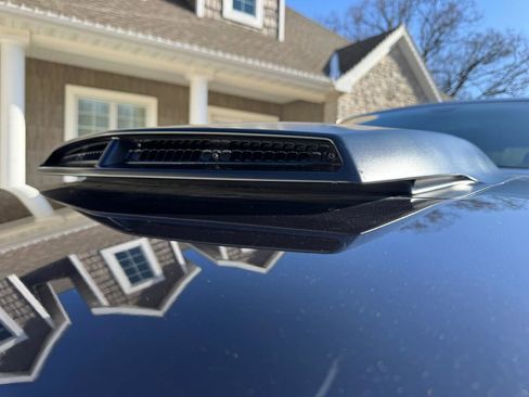 Used 2010 Dodge Challenger R/T w/ Mopar 10 Pkg image 17