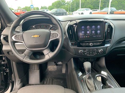 Certified 2023 Chevrolet Traverse LT AWD/4WD image 19