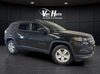 Used 2022 Jeep Compass Latitude w/ Sun and Sound Group AWD/4WD video 1