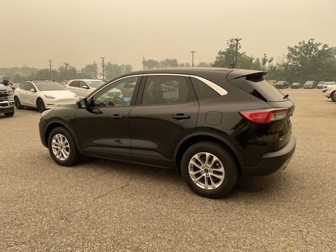 Certified 2022 Ford Escape SE AWD/4WD image 6
