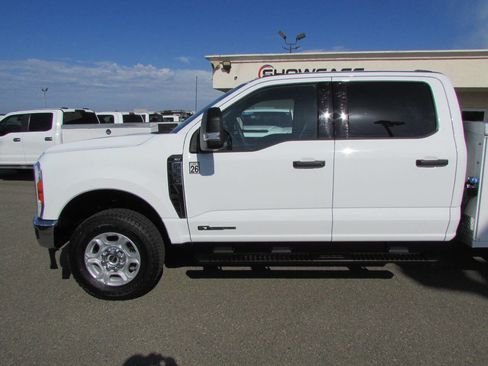 Used 2025 Ford F350 XLT image 18